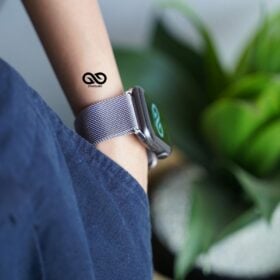 Milanese Magnetic Metal loop strap Silver for Apple Watch 44MM 45MM 46MM Series 4 5 6 7 8 9 10 SE SE 2 Gen