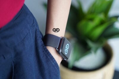 Magnetic Metal loop strap for Apple Watch 44MM 45MM 46MM Series 4 5 6 7 8 9 10 SE SE 2 Gen