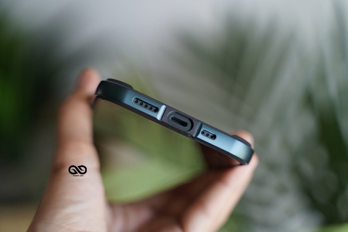 Midnight Green Fiber Bumper for iPhone 12 (Bumper, not a Case)