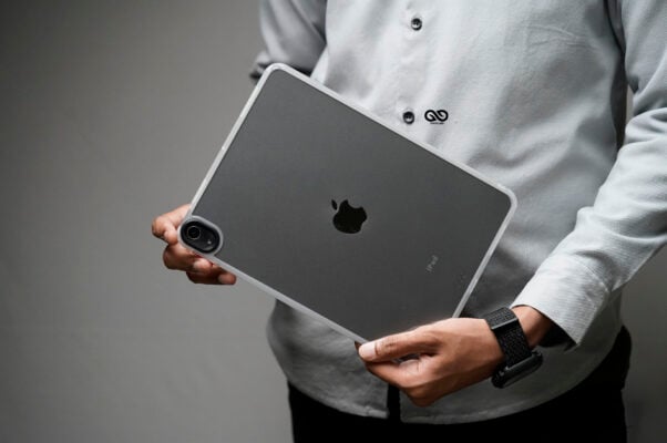 iPad Air 11th/5th/4th Gen 2025/2024/2022/2021/2020 Frosted White Transparent Case 10.9 inch/M3,M2 Chip
