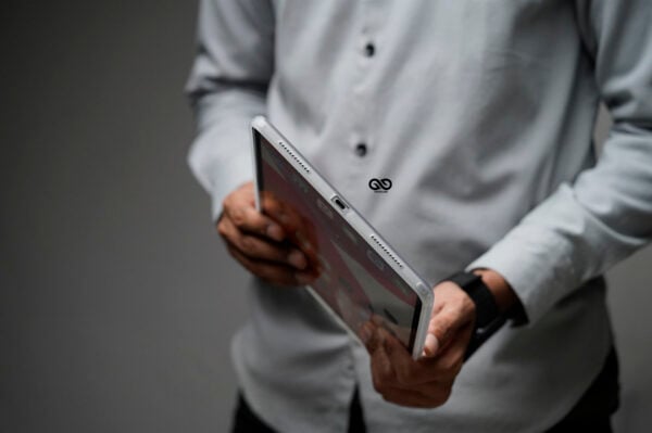 iPad Air 11th/5th/4th Gen 2025/2024/2022/2021/2020 Frosted White Transparent Case 10.9 inch/M3,M2 Chip - Image 2