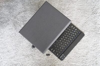iPad Air 4th Gen(2020) and 5th Gen(2022) 10.9 inch Black Smart Keyboard Case