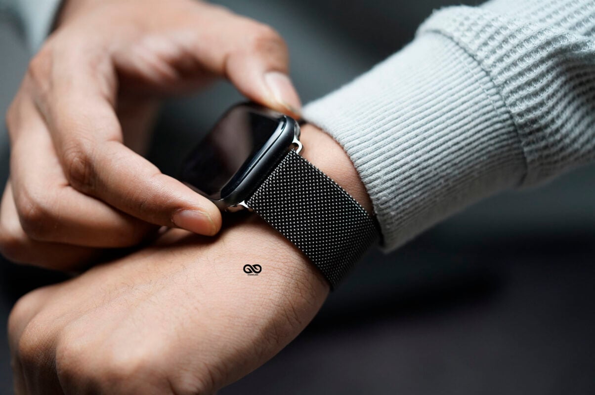 Milanese magnetic metal loop strap Space Grey for Apple Watch 44MM 45MM 46MM Series 4 5 6 7 8 9 10 SE SE 2 Gen 13 Milanese magnetic metal loop strap Space Grey for Apple Watch 44MM 45MM 46MM Series 4 5 6 7 8 9 10 SE SE 2 Gen
