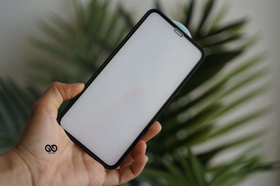Full Screen Tempered Glass with Soft Edges 42 Full Screen Tempered Glass with Soft Edges