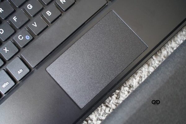 iPad Air 4 Smart Keyboard Case with touch pad - Image 10