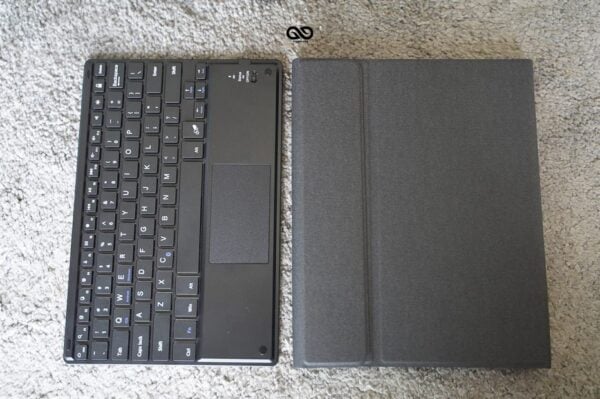 iPad Air 4 Smart Keyboard Case with touch pad