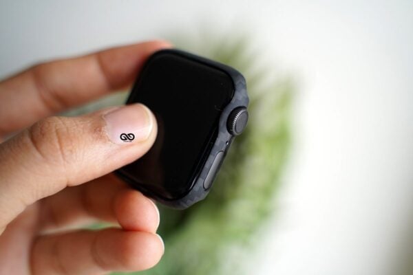 Black & Grey Real Aramid Carbon Fiber Bumper for Apple Watch 49/46/45/44/42/41/40 MM - Image 2