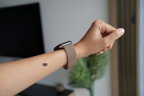 Milanese Magnetic Metal Loop strap for Apple Watch 42MM 41MM 40MM Series 4 5 6 7 8 9 10 SE SE 2 Gen - Image 23