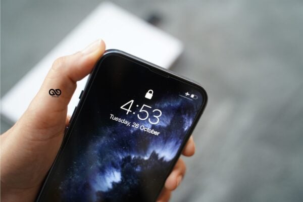 Case Friendly 0.3 mm Tempered Glass - Image 5
