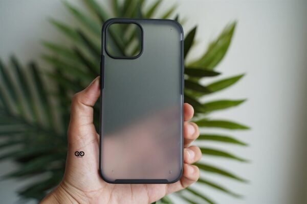 Black Slim Armor Matte Case for iPhone 13 - Image 10
