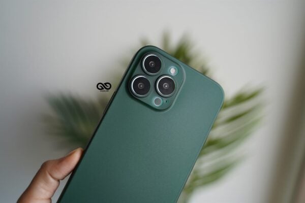 Green Ultra Thin Case for iPhone 13 Pro - Image 2