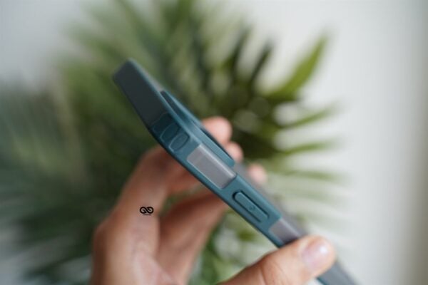 Pine Green Slim Armor Matte Case for iPhone 13 Mini - Image 4