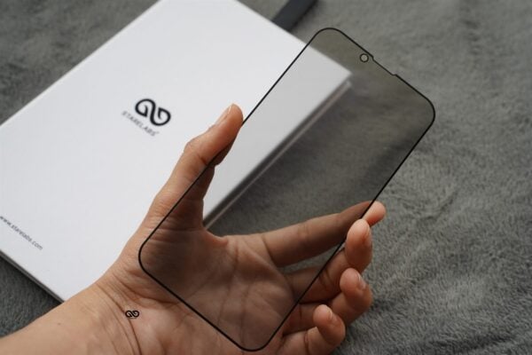 Privacy Tempered Glass For iPhone 13 Pro - Image 2