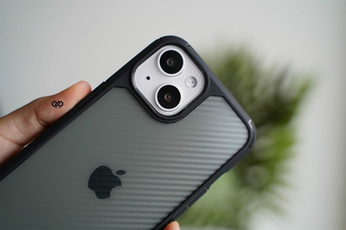 Carbon Defender Case for iPhone 13 Mini