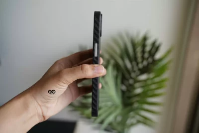 Carbon Ultra Thin Case for iPhone 13
