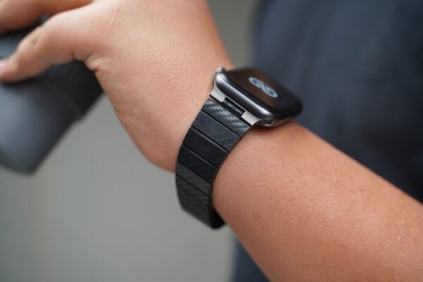 Carbon Fiber Textured Strap for Apple Watch 44MM 45MM 46MM Series 4 5 6 7 8 9 10 SE SE 2 Gen - Image 2