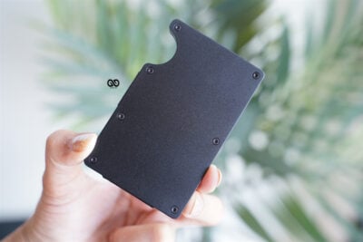 Minimal Card Holder with Cash Strap