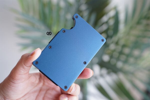 Minimal Card Holder with Cash Strap - Image 21