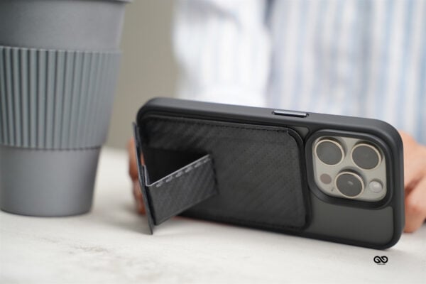 MagSafe Wallet Case, Holder and Stand - Image 10