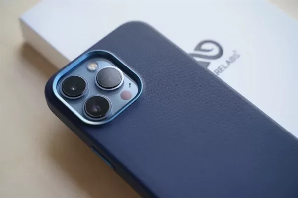 Grainy Textured Vegan Leather Case for iPhone 13 Pro - Image 39
