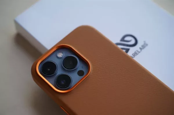 Grainy Textured Vegan Leather Case for iPhone 13 Pro - Image 43