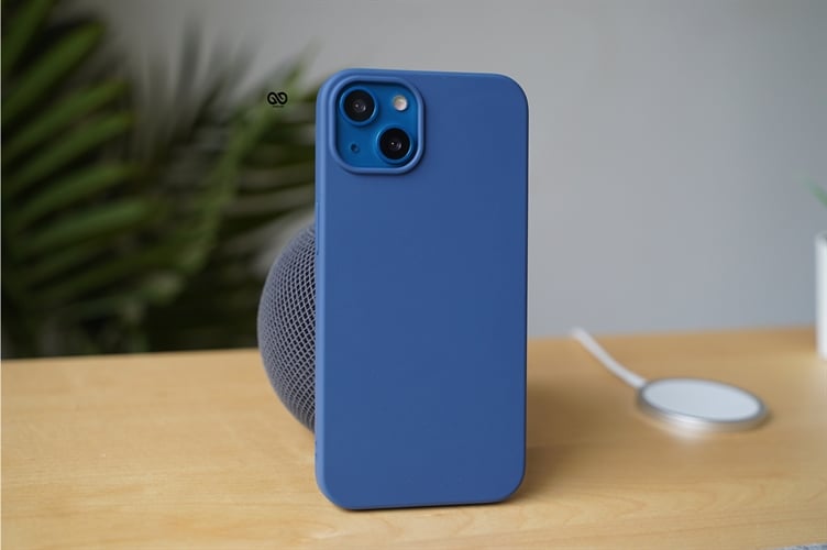 totallee Thin iPhone 12 Pro Case | Pacific Blue