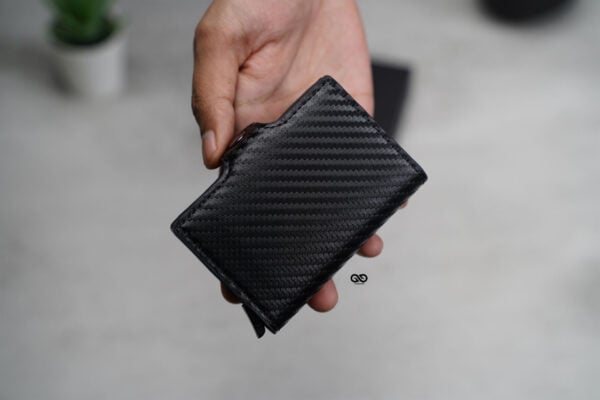 Carbon Fiber Leather Card and Cash Holder - Image 2