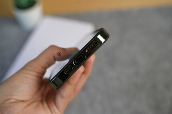 Dual Hybrid Case With Chrome Edges - Image 128
