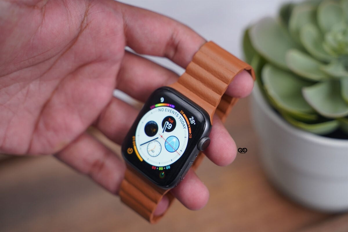 Saddle Tan Magnetic Leather Loop for Apple Watch 42MM 41MM 40MM Series 4 5 6 7 8 9 10 SE SE 2 Gen 20 Saddle Tan Magnetic Leather Loop for Apple Watch 42MM 41MM 40MM Series 4 5 6 7 8 9 10 SE SE 2 Gen