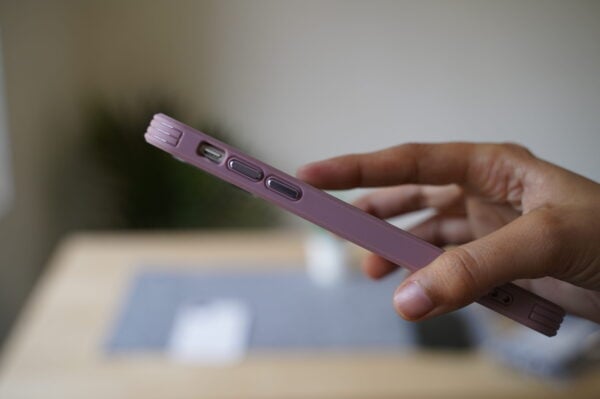 Transparent Case with Colored Border and Camera Lens Protector - Image 108