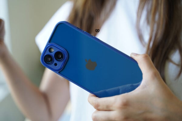Transparent Case with Colored Border and Camera Lens Protector - Image 22