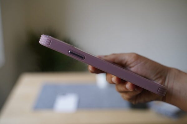 Transparent Case with Colored Border and Camera Lens Protector - Image 61