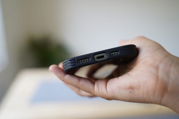 Transparent Case with Colored Border and Camera Lens Protector - Image 64