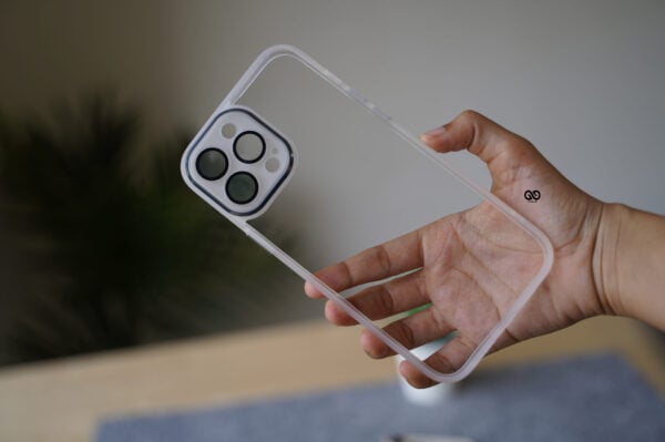 Transparent Case with Colored Border and Camera Lens Protector - Image 91