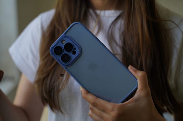 Transparent Case with Colored Border and Camera Lens Protector