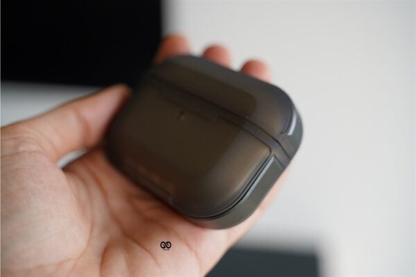 Rugged Translucent Airpods Pro Case - Image 14