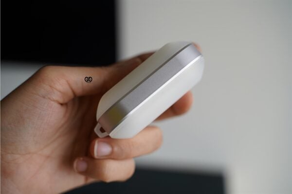 Rugged Translucent Airpods Pro Case - Image 9