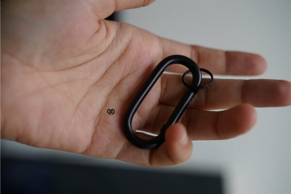 Rugged Translucent Airpods Pro Case - Image 10