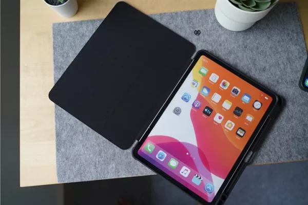 Ultra Hybrid iPad Case - Image 31