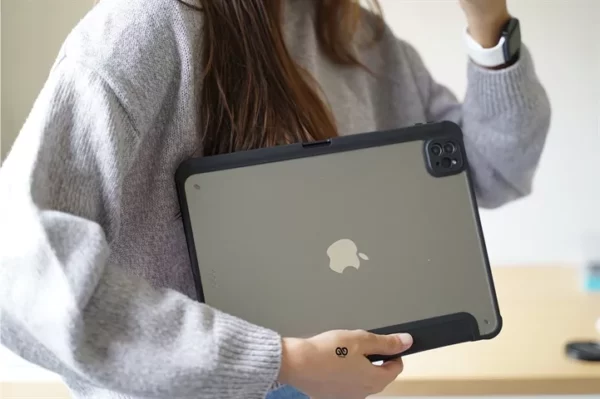 Ultra Hybrid iPad Case - Image 12