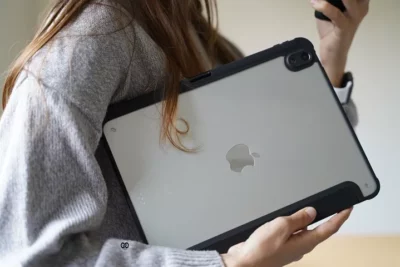Ultra Hybrid iPad Case