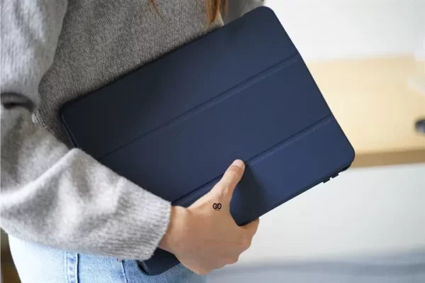 Ultra Hybrid iPad Case - Image 7