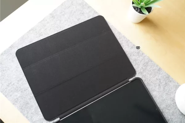 Ultra Hybrid iPad Case - Image 9