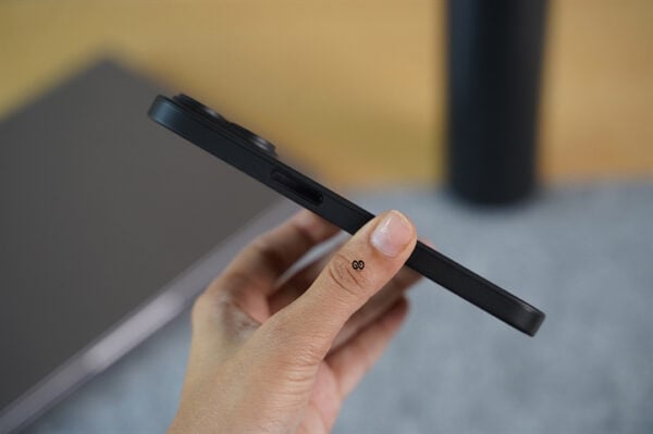 Dark Black Ultra Thin Case for iPhone 14 Pro - Image 12