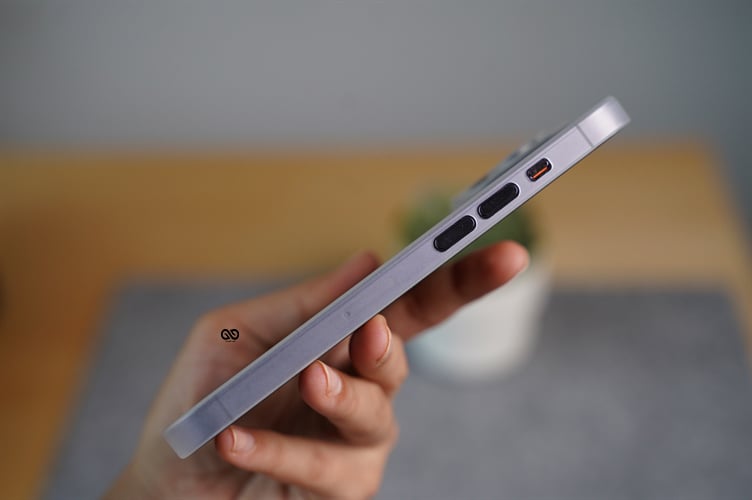 Frosted White Ultra Thin Slim Case for iPhone 13 Pro