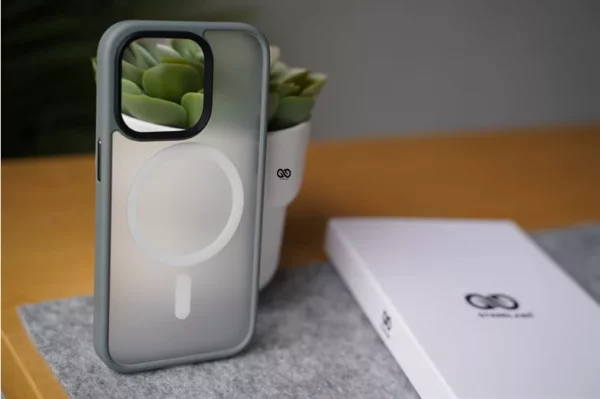Magsafe Drop Proof Sleek Matte case - Image 3