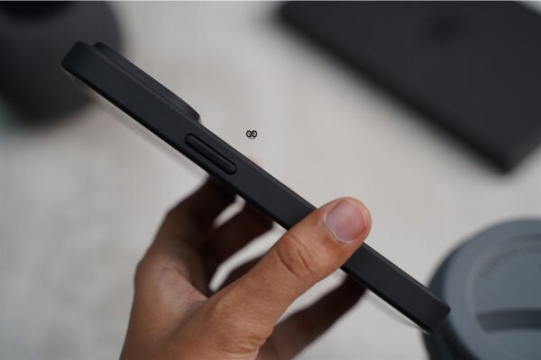 Magsafe Black Drop Proof Sleek Matte case for iPhone 13 pro - Image 10