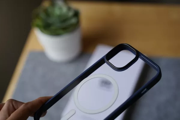 Magsafe Drop Proof Sleek Transparent case - Image 47