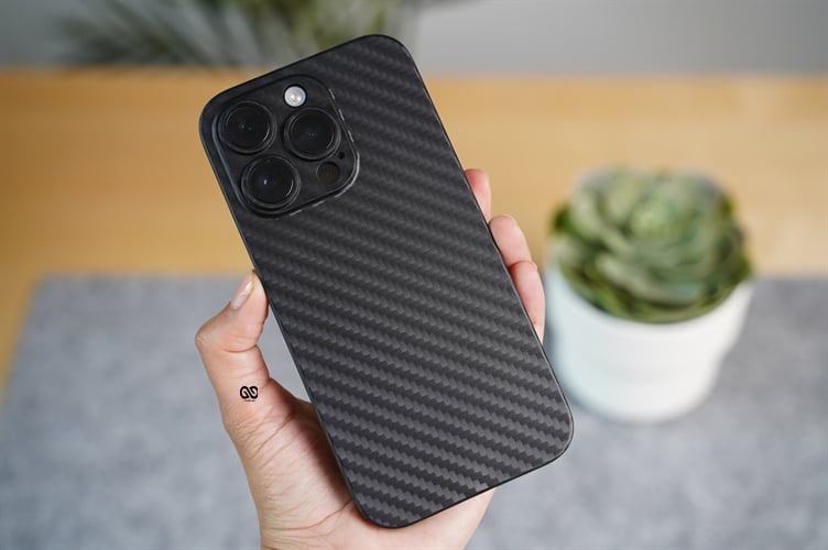 Carbon Ultra Thin Slim Case for iPhone 14 Pro Max