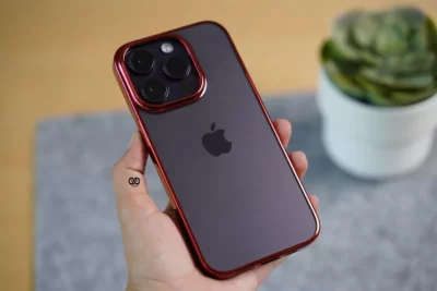Hard Case with Colored Border